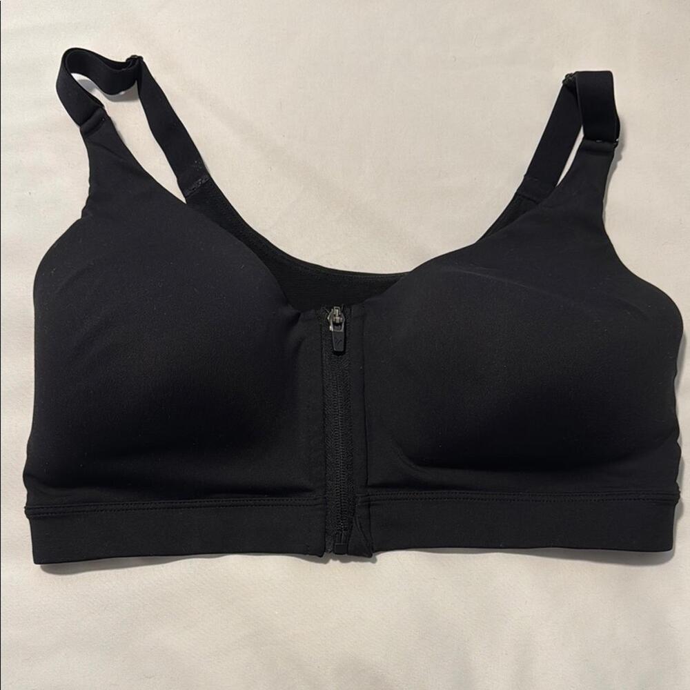 Black Front-Zip Sports Bra with Adjustable Straps